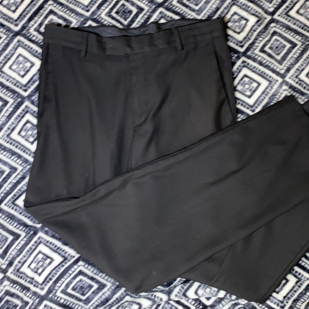 Black men’s Kenneth Cole reaction dress pants